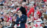 HLV Unai Emery lạc quan sau thất bại.