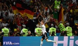Toni Kroos ăn mừng "bàn thắng vàng".