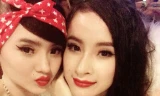 Angela Phương Trinh sexy cùng em gái đi bar