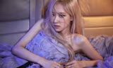 Rosé BLACKPINK: 'Bước tiến solo chậm mà chắc'