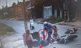 Camera an ninh ghi cảnh thanh niên đánh người sau tai nạn