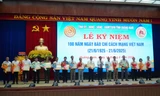 Văn phòng báo Tiền Phong tại miền Trung nhận bằng khen của UBND tỉnh Quảng Nam