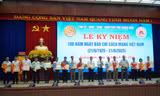 Văn phòng báo Tiền Phong tại miền Trung nhận bằng khen của UBND tỉnh Quảng Nam