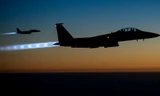 Hai máy bay F15E, Không quân Mỹ trên bầu trời Iraq. Mỹ đã gia tăng số lần không kích IS trong những tuần qua