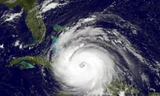 Ảnh vệ tinh siêu bão Florence