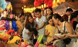 Nhộn nhịp sắm đồ chơi truyền thống dịp Trung thu