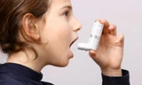 Người hen suyễn, dị ứng cẩn thận với trời ẩm ướt