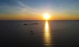 Đẹp nao lòng bình minh trên biển Thiên Cầm