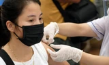Ca mắc COVID-19 tăng: Tiêm phòng, bảo vệ người có nguy cơ cao