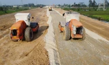 Bộ GTVT khẳng định sẽ hoàn thành 4 dự án cao tốc trong năm 2022, trong đó có đoạn Mai Sơn (Ninh Bình)- QL45 (Thanh Hóa). Ảnh: Trọng Đảng 