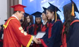 Sinh viên tăng, việc làm giảm? 