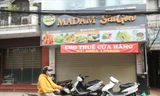 Hàng quán ở Hà Nội đóng cửa để phòng chống dịch COVID-19. Ảnh: Trọng Tài 