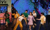 Teen trường Ams diễn nhạc kịch, bày tỏ mong muốn cha mẹ sẽ tôn trọng ước mơ của con cái