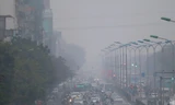 Ô nhiễm không khí cao nhất thế giới, bầu trời Hà Nội dày đặc sương mù kéo dài đến bao giờ?