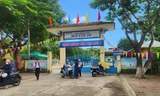 3 học sinh trong vụ phụ huynh xông vào trường xô xát nhận hình thức kỷ luật thế nào?