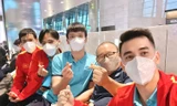 Đội tuyển Việt Nam tới Ả Rập Xê-út: Văn Toàn, Tiến Linh than mệt, Hải Quế lại rất vui vẻ