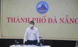 Phó chủ tịch TP Đà Nẵng ông Hồ Kỳ Minh chủ trì họp báo chiều 24/8 - ảnh Nguyễn Thành 