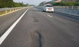 Cao tốc Đà Nẵng - Quảng Ngãi có rất nhiều điểm bị hỏng.
