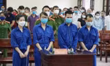 Các bị cáo tại tòa.