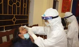 Lấy mẫu xét nghiệm tại Hải Dương