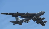 Một máy bay ném bom B-52 của Mỹ. (Ảnh: CNN)