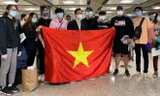 Nhóm công dân Việt Nam tại Mỹ được đưa về nước. (Ảnh: Mofa)