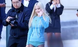 "Chanel sống" Jennie BLACKPINK tại Paris Fashion Week: Tóc vàng nổi bật nhưng là giả