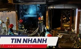 TIN NHANH: 5 người thoát nạn vụ cháy nhà lúc nửa đêm ở Hà Nội; Nguồn gốc khẩu súng mà 3 sỹ quan dùng bắn dê của dân