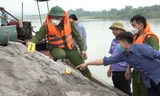Phạt 300 triệu đồng một doanh nghiệp khai thác cát vượt công suất