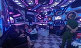Cảnh sát ập vào, hàng chục dân chơi vẫn đang 'phê' ma tuý trong quán karaoke