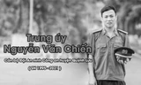 Truy tặng huy hiệu Tuổi trẻ dũng cảm cho Trung uý công an hy sinh khi trực chốt chống dịch