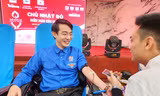 Những giọt máu ấm tại ngày hội Chủ Nhật Đỏ ở Nghệ An