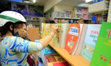 Bộ SGK lớp 1 hơn 800.000, Bộ Giáo dục yêu cầu không được ép mua sách tham khảo