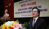 Bộ trưởng Bộ GD&ĐT Phùng Xuân Nhạ phát biểu tại hội nghị