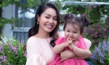 Ca sĩ Ngọc Anh khoe cô công chúa thứ hai
