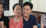 Gia đình nhà ông Khang (NSƯT Trịnh Mai Nguyên) đầm ấm hơn