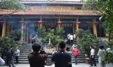 Giáo hội Phật giáo Việt Nam cho phép các chùa hoạt động bình thường, tạm chưa đón khách quốc tế và Việt Kiều. Ảnh: HOÀNG MẠNH THẮNG