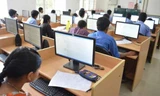 Thi đại học đạt điểm tuyệt đối 300/300, nam sinh Ấn Độ vẫn quyết đi thi lại, lý do là gì?