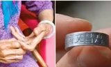 Người bà đeo “nhẫn quý” mấy chục năm, khi tháo ra các cháu quá bất ngờ vì dòng chữ trên nhẫn