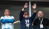 Maradona phản pháo chuyện kì thị cổ động viên châu Á ở World Cup