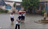 Kiên Giang: Học sinh hơn 70 trường phải nghỉ học vì ngập nước 