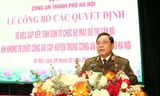 Công bố quyết định của Bộ Công an giải thể 30 Công an cấp huyện ở Hà Nội