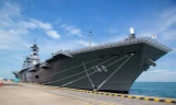 Tàu Izumo của Nhật Bản. Ảnh: Bloomberg.