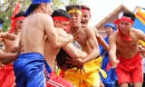 Trai tráng Hải Phòng đua sức trong lễ hội vật cầu