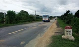 Cận cảnh quốc lộ 26 sụp lún, chắp vá sắp thu phí BOT
