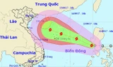 Vị trí, hướng di chuyển của cơn bão số 10. Ảnh: NCHMF.