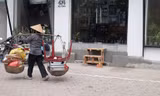 Cuộc sống người dân Hà Nội đảo lộn vì 'thiếu' bậc tam cấp