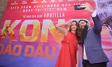 Hồ Ngọc Hà xem Kong lần 2, chụp selfie với đạo diễn Jordan