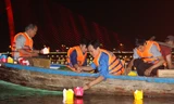 Thả 7000 hoa đăng tri ân các anh hùng liệt sĩ trên sông Hàn