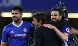 Conte sắp có chức vô địch ở ngay mùa đầu tiên làm việc cho Chelsea. Ảnh: Reuters.